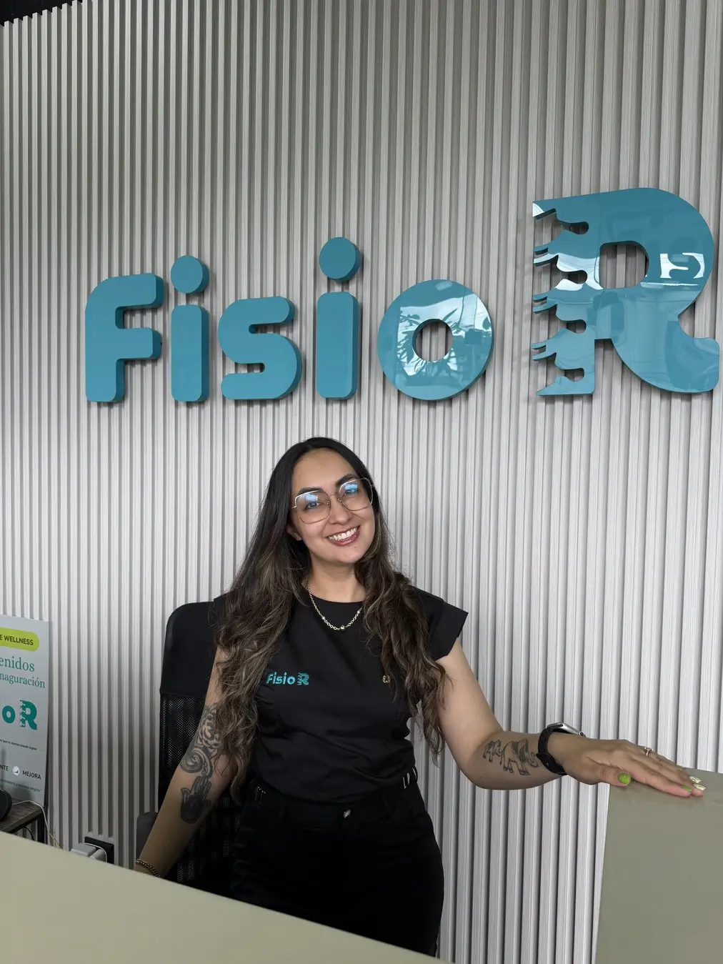 Sharell Redondo Stephens en la recepción de FISIO R